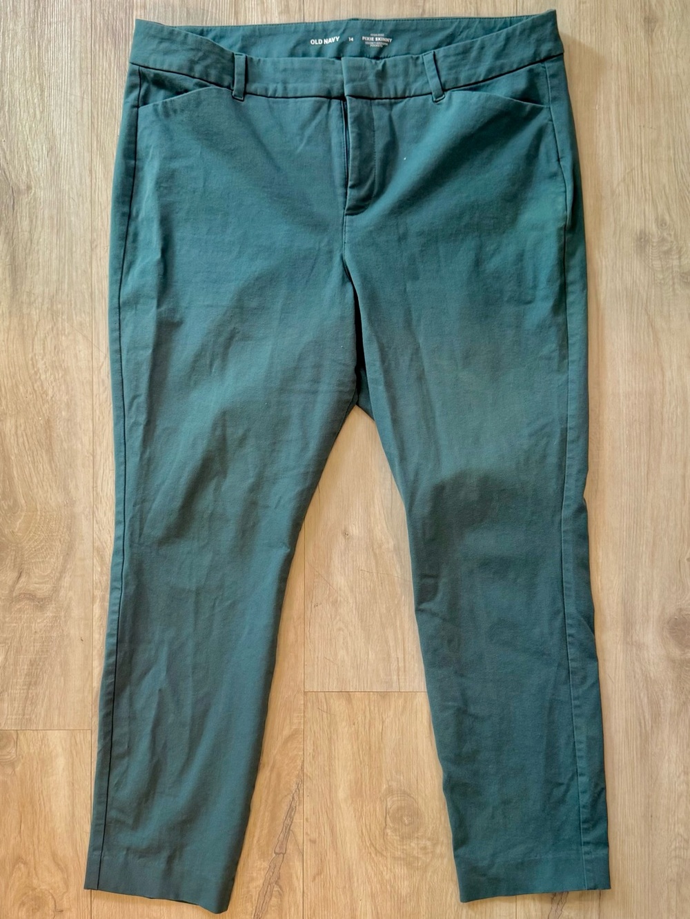 Old Navy Pixie High Rise Skinny Ankle Pant